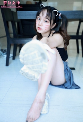 梦丝女神 -画个猫猫 羙烦恼[<font color=red>66P</font>]