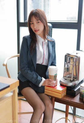 衣服真好看[<font color=red>48P</font>]