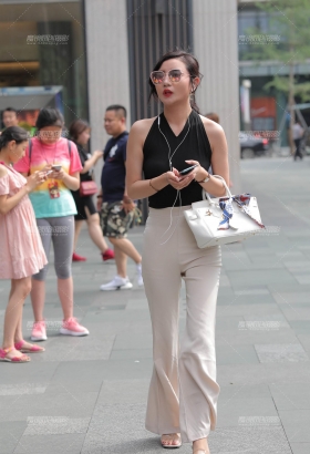 让女性显得风姿卓越