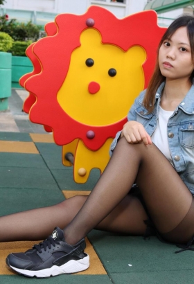 在美女的世界里[<font color=red>31P</font>]